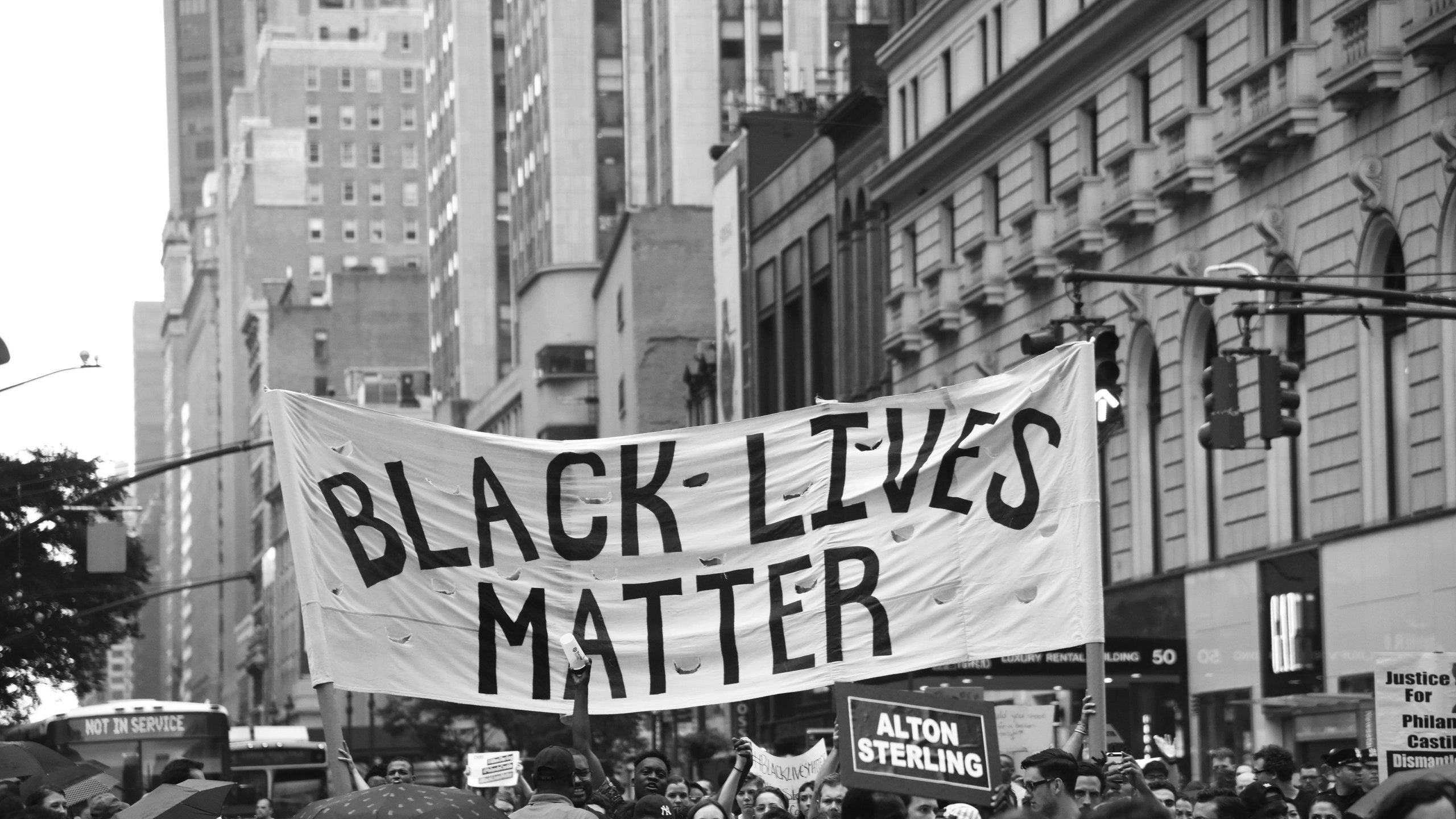 'Black Lives Matter' 'Black Lives Matter'