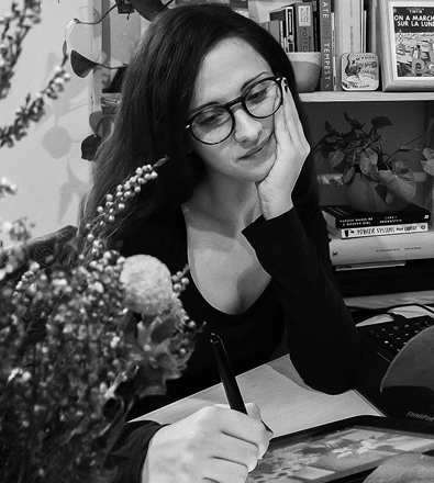 eleonor is drawing