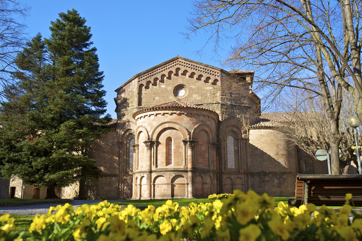 El monestir de Sant Joan de les Abadesses El monestir de Sant Joan de les Abadesses