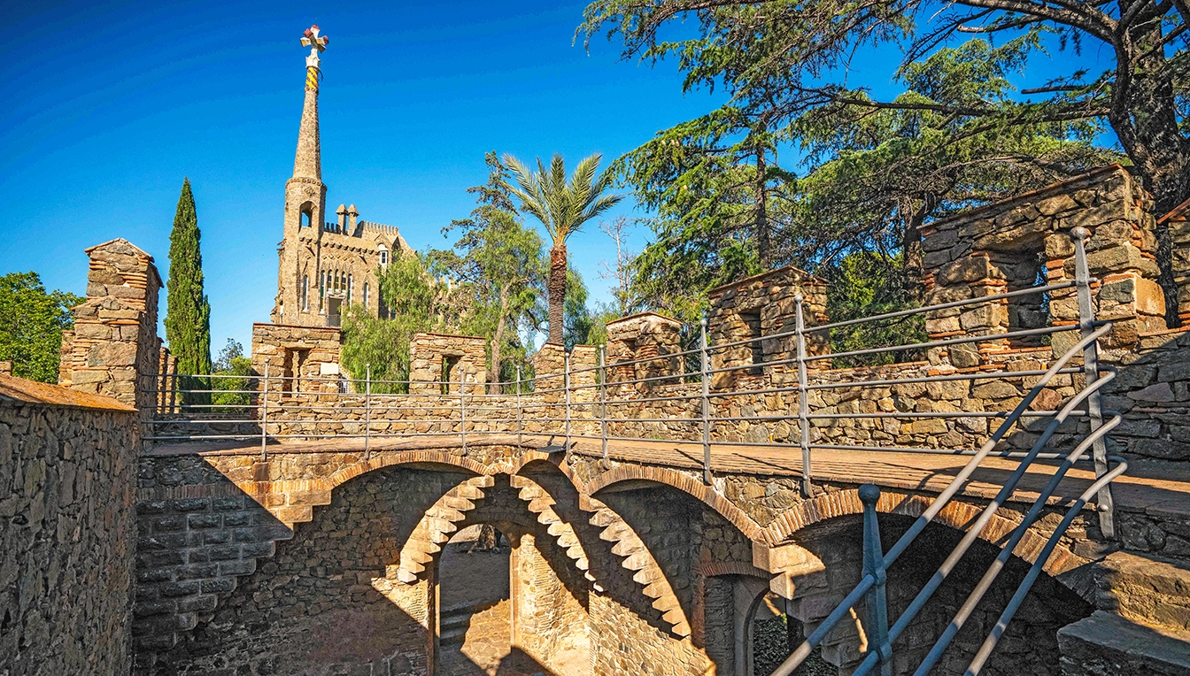 Els jardins que envolten la Torre Bellesguard també són espectaculars