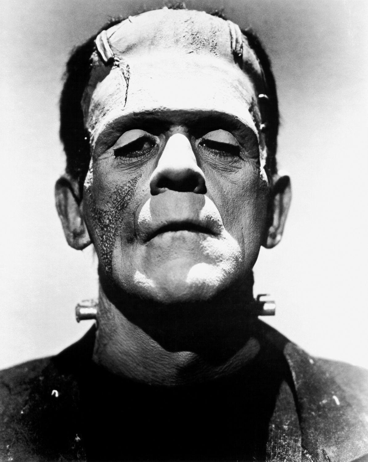 L'actor Boris Karloff fa de monstre en una pel·lícula del 1935