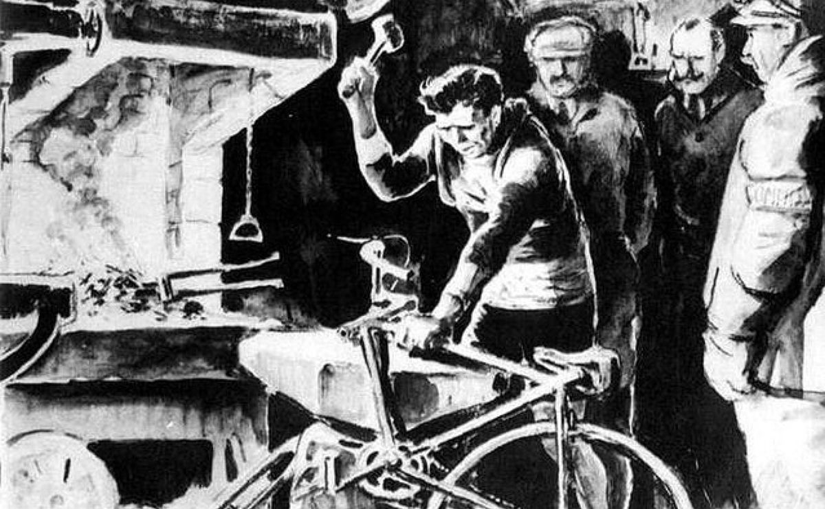 L'Eugène arregla la bici al taller del ferrer L'Eugène arregla la bici al taller del ferrer